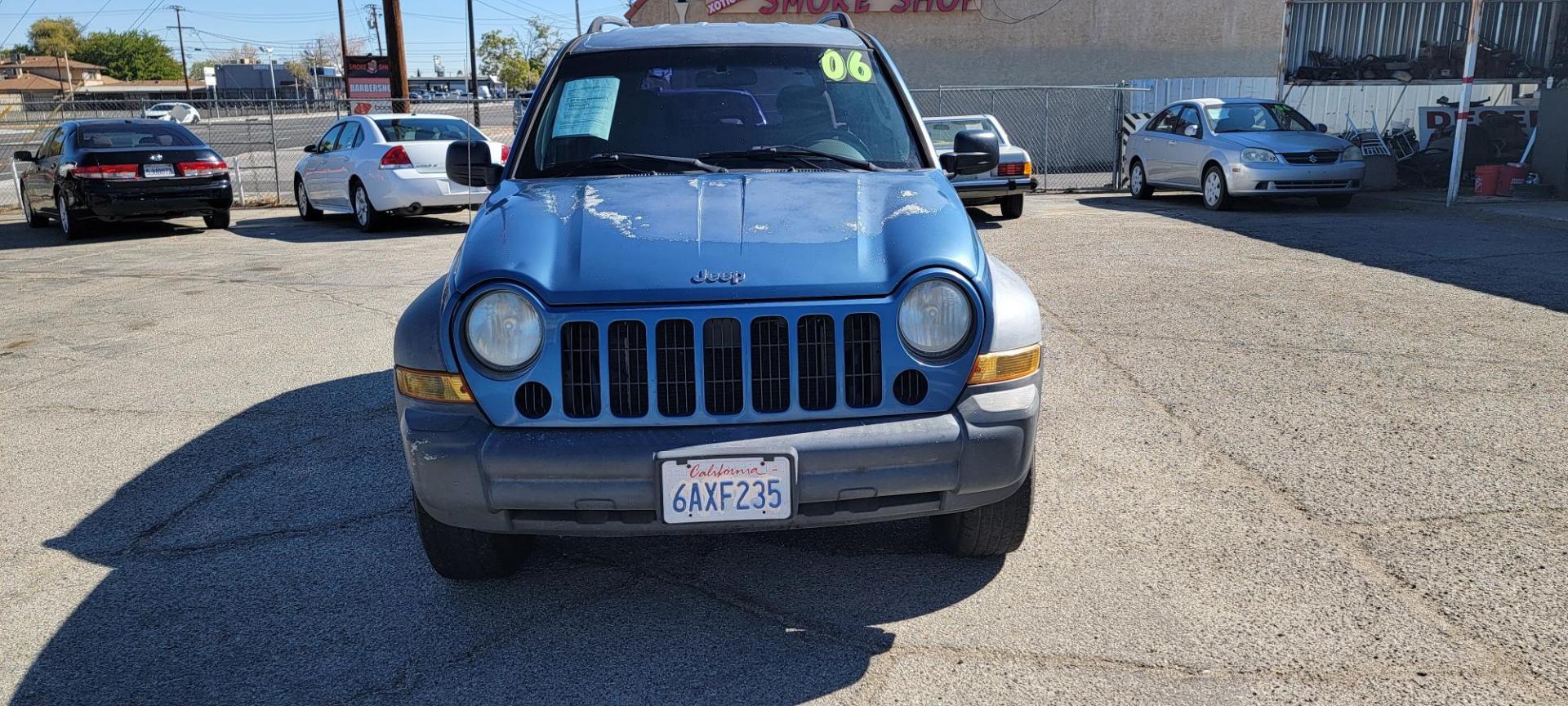 2006 Jeep Liberty Sport 2WD (1J4GK48K76W) with an 3.7L V6 SOHC 12V engine, AUTO transmission, located at 44356 Date Ave., Lancaster, CA, 93534, (661) 945-6555, 34.688919, -118.139374 - Photo#0