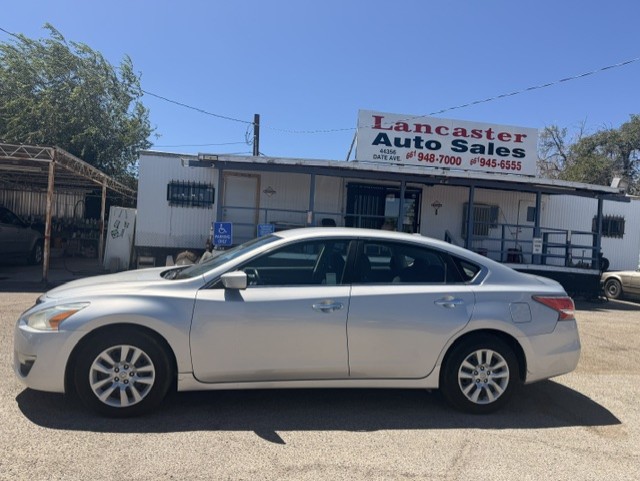 photo of 2015 Nissan Altima 2.5 S